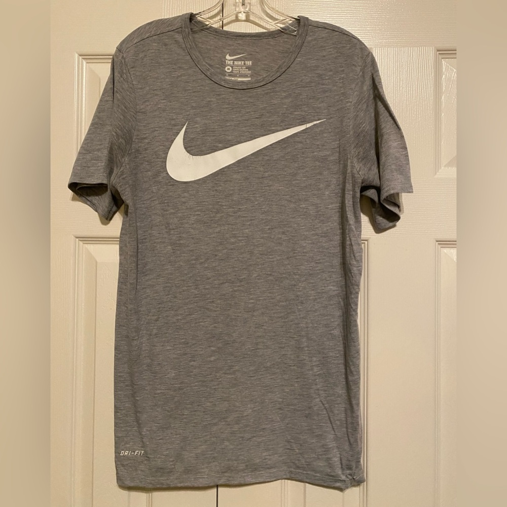 Nike DRI-FIT TShirt Men’s Medium